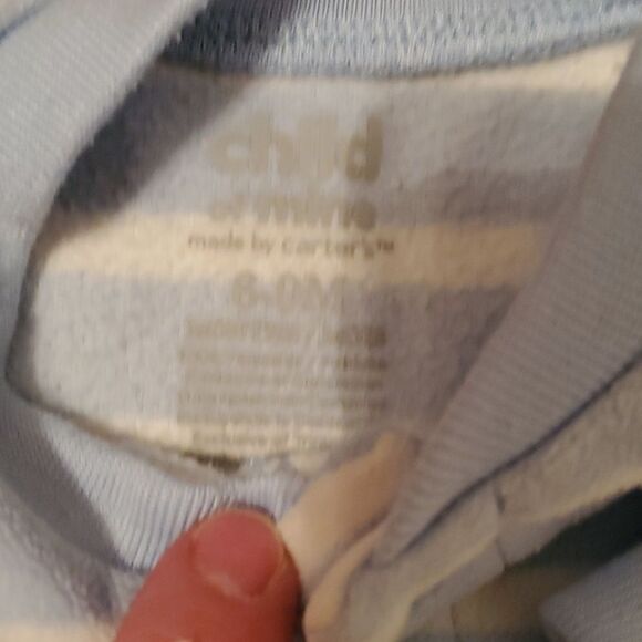 Carter'sĀ One Piece Penguin Stripped Fleece Size 6-9 Months - Picture 3 of 4